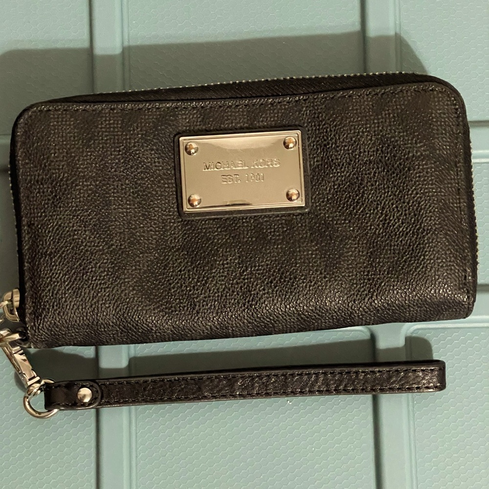 Michael Kors Jetset Wallet